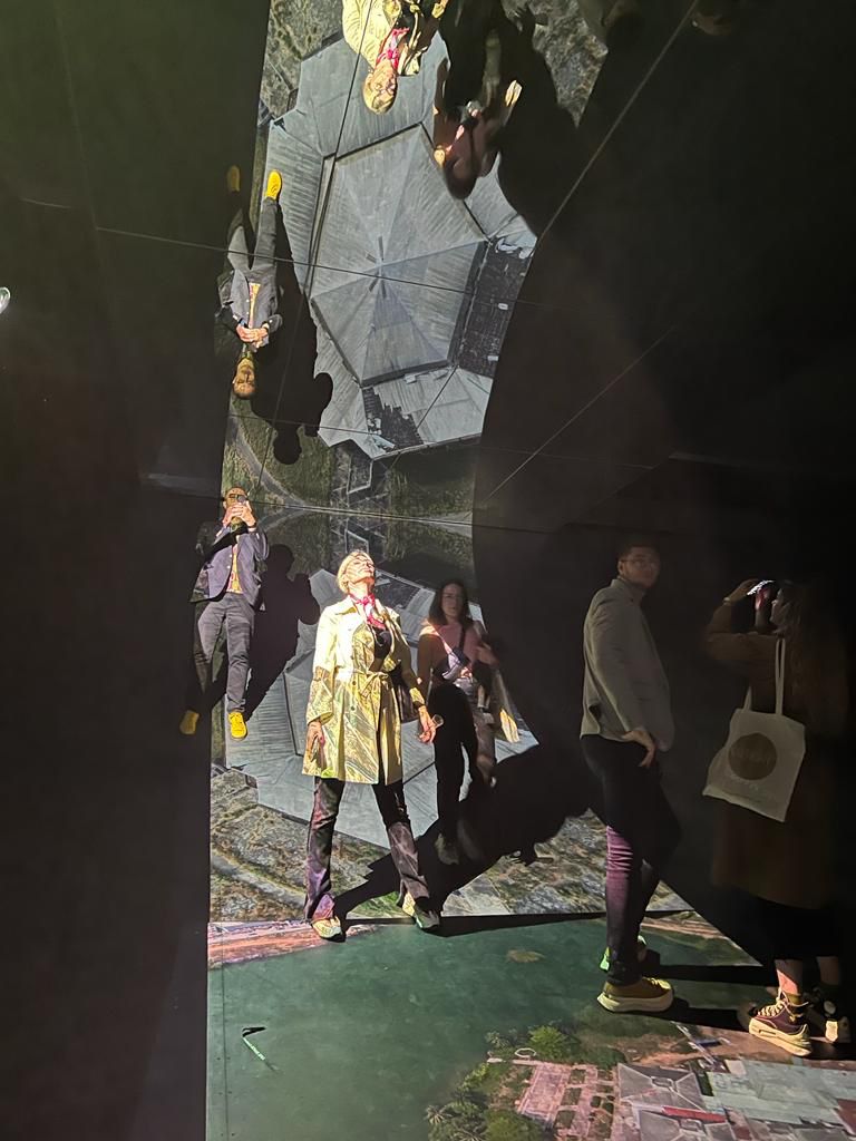 U refleksijama foto 4